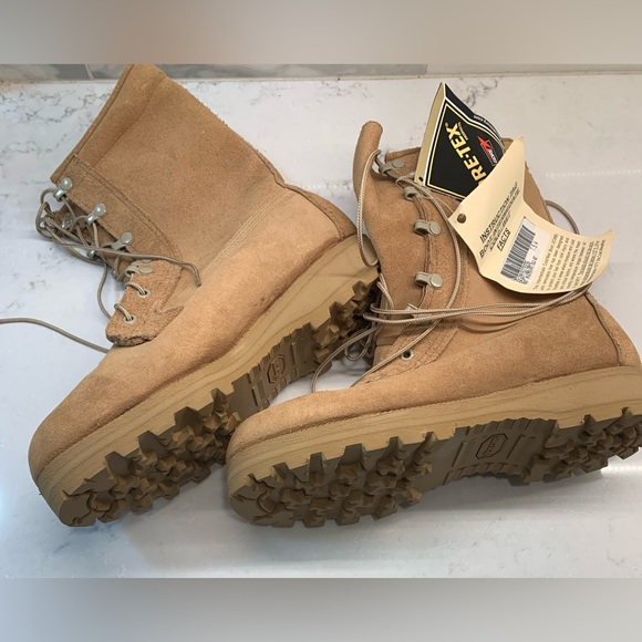 NEW Belleville GORE-TEX 275 Military Tan Waterproof Vibram Women's Combat Boots - Picture 2 of 10